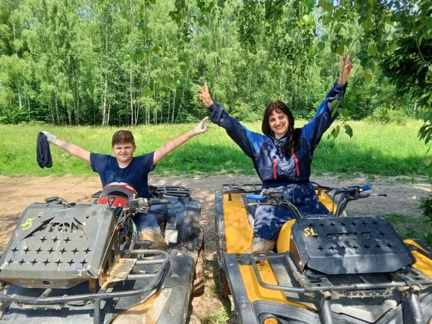 Международный творческий конкурс «Вспоминая это лето»  - детский рисунок, поделка, творческая работа, категория взрослые, дистанционный конкурс, школьный конкурс