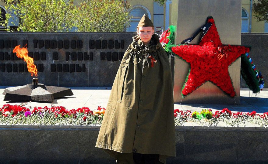 Международный творческий конкурс «В День Победы хочу пожелать...»  - детский рисунок, поделка, творческая работа, категория взрослые, дистанционный конкурс, школьный конкурс