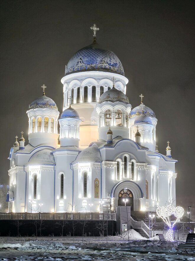 Международный творческий конкурс «Мороз и солнце - день чудесный!»  - детский рисунок, поделка, творческая работа, категория школьники, 4 класс, дистанционный конкурс, школьный конкурс