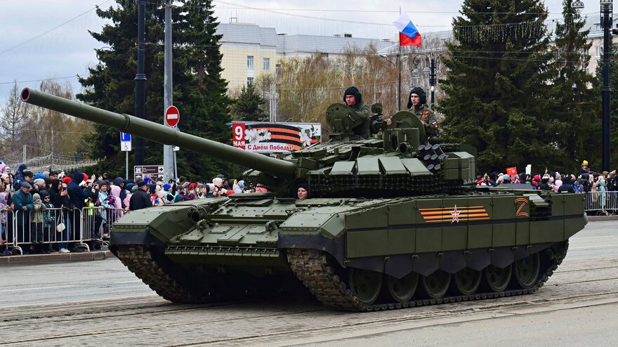 Международный творческий конкурс «Встречаем День Победы»  - детский рисунок, поделка, творческая работа, категория взрослые, дистанционный конкурс, школьный конкурс