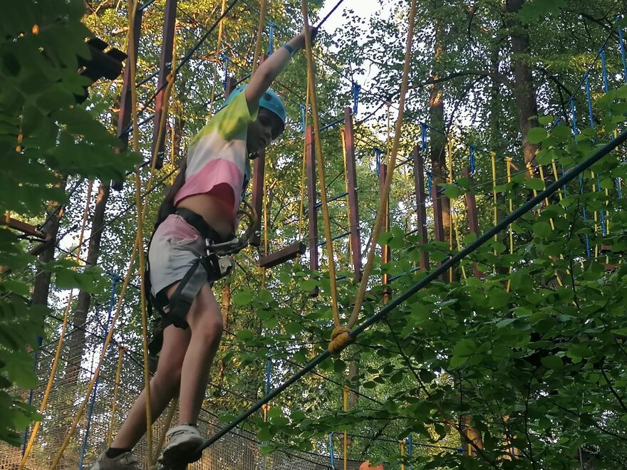 Всероссийский творческий конкурс «Лето красное, звонче пой!»  - детский рисунок, поделка, творческая работа, категория школьники, 6 класс, дистанционный конкурс, школьный конкурс