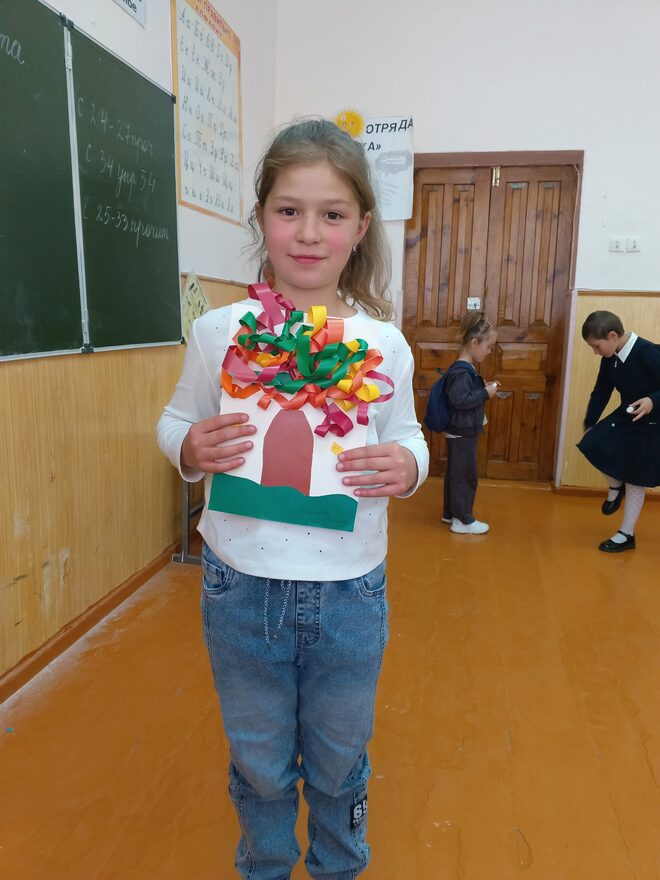 Всероссийский творческий конкурс «Осенней позднею порою...»  - детский рисунок, поделка, творческая работа, категория школьники, 4 класс, дистанционный конкурс, школьный конкурс