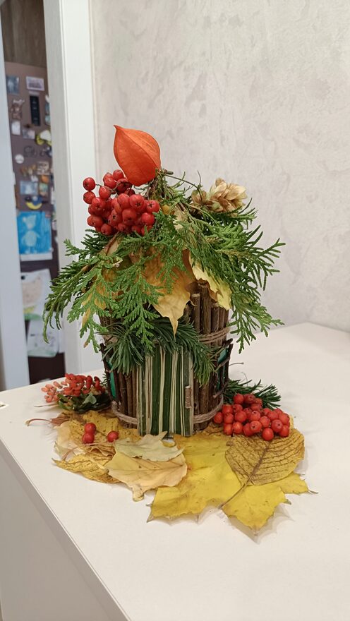 Всероссийский творческий конкурс «Дары осени»  - детский рисунок, поделка, творческая работа, категория школьники, 2 класс, дистанционный конкурс, школьный конкурс