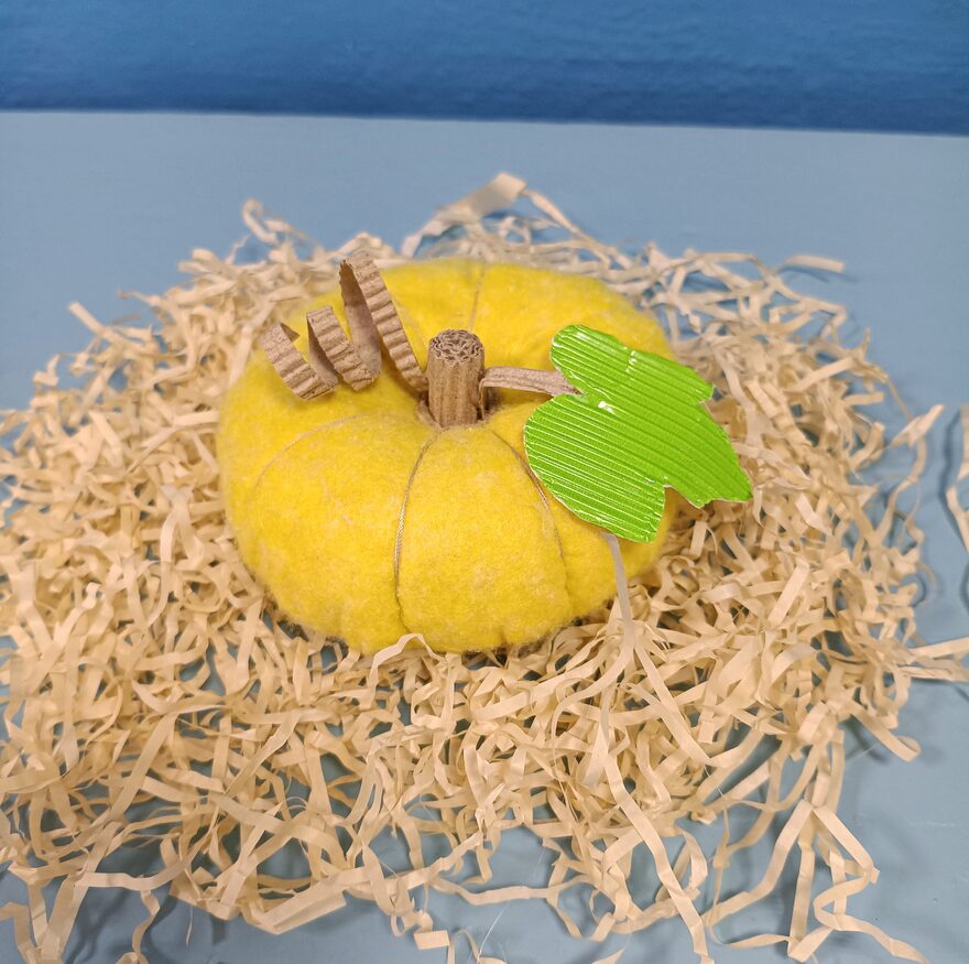 Всероссийский творческий конкурс «Дары осени»  - детский рисунок, поделка, творческая работа, категория школьники, 5 класс, дистанционный конкурс, школьный конкурс