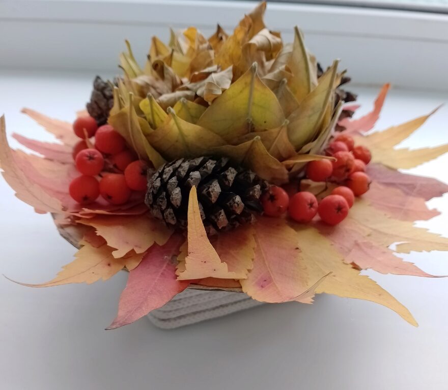 Всероссийский творческий конкурс «Очарование осени»  - детский рисунок, поделка, творческая работа, категория школьники, 1 класс, дистанционный конкурс, школьный конкурс