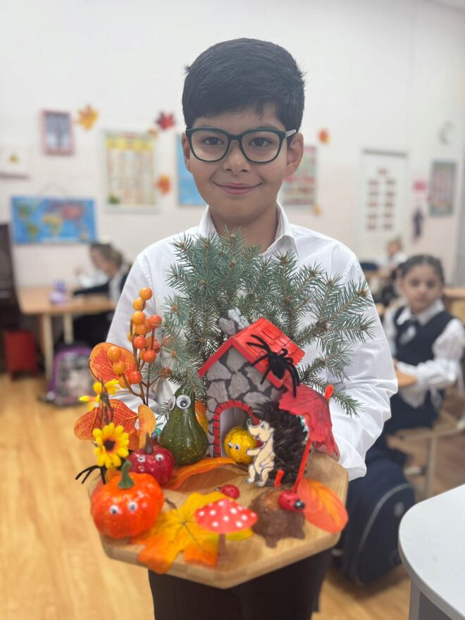 Всероссийский творческий конкурс «Очарование осени»  - детский рисунок, поделка, творческая работа, категория школьники, 1 класс, дистанционный конкурс, школьный конкурс