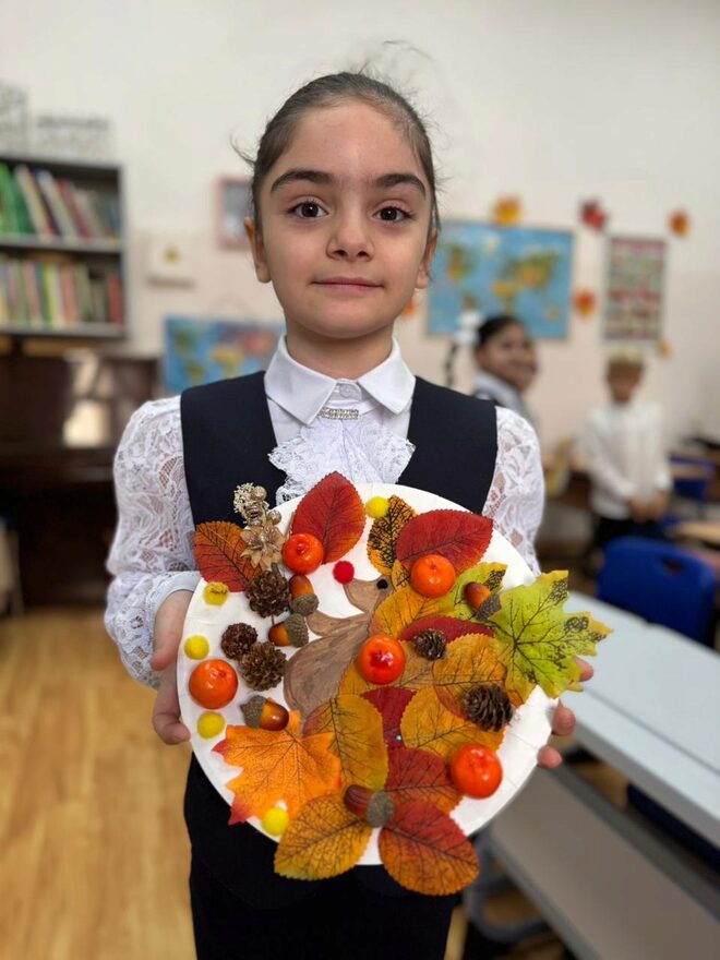 Всероссийский творческий конкурс «Очарование осени»  - детский рисунок, поделка, творческая работа, категория школьники, 1 класс, дистанционный конкурс, школьный конкурс