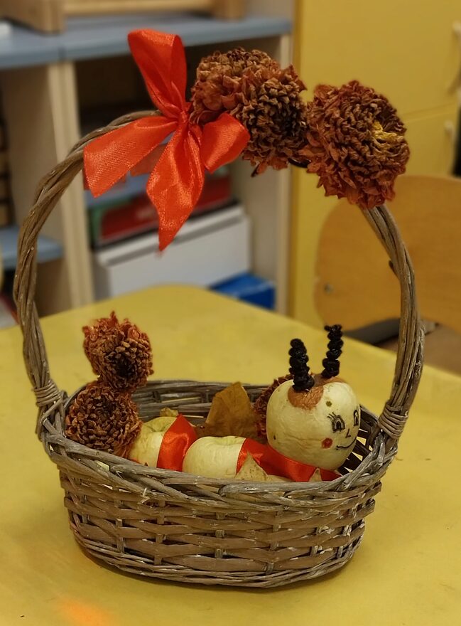 Всероссийский творческий конкурс «Очарование осени»  - детский рисунок, поделка, творческая работа, категория дошкольники, детский сад, дистанционный конкурс, школьный конкурс