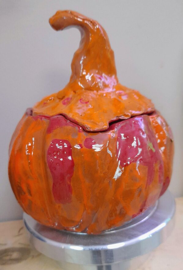 Всероссийский творческий конкурс «Очарование осени»  - детский рисунок, поделка, творческая работа, категория школьники, 2 класс, дистанционный конкурс, школьный конкурс