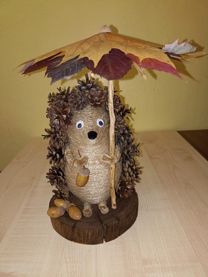 Всероссийский творческий конкурс «Очарование осени»  - детский рисунок, поделка, творческая работа, категория школьники, 4 класс, дистанционный конкурс, школьный конкурс