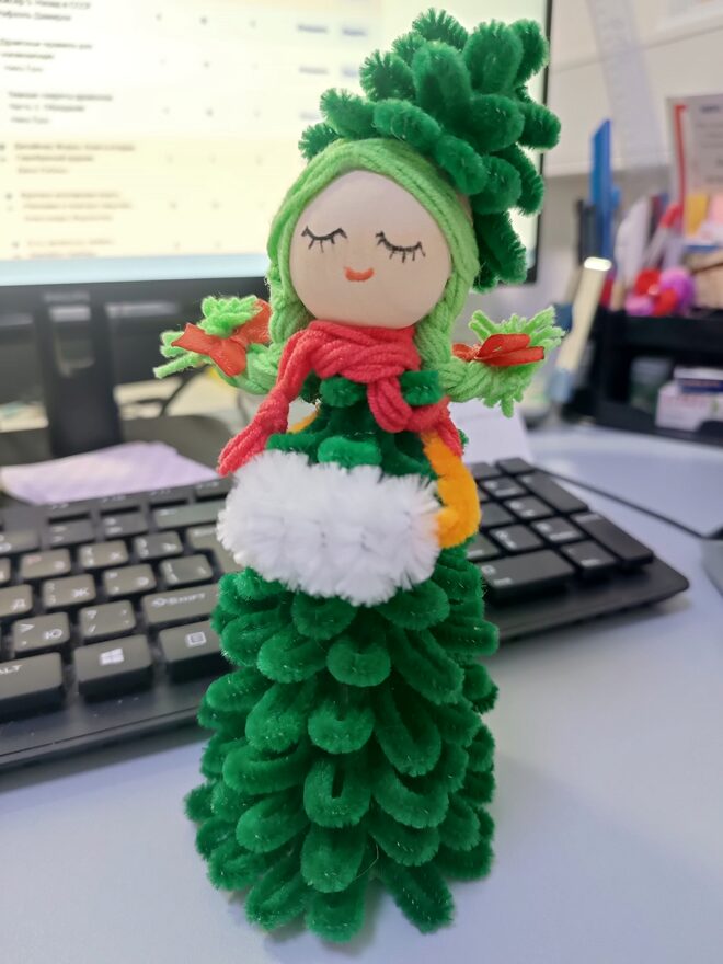 Всероссийский творческий конкурс «Разбросала зима покрывала...»  - детский рисунок, поделка, творческая работа, категория школьники, 4 класс, дистанционный конкурс, школьный конкурс