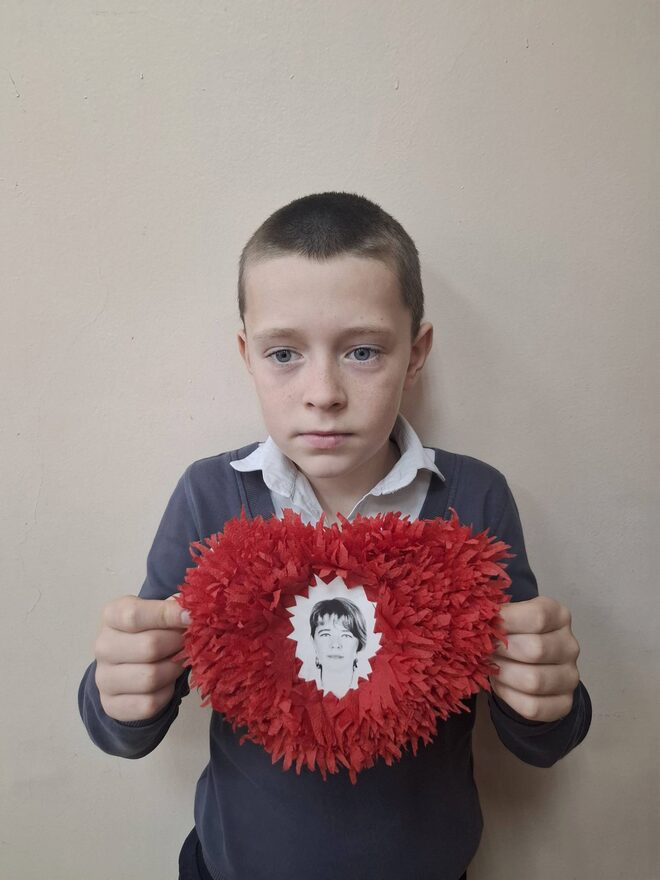 Всероссийский творческий конкурс «Мама – первое слово...»  - детский рисунок, поделка, творческая работа, категория школьники, 4 класс, дистанционный конкурс, школьный конкурс