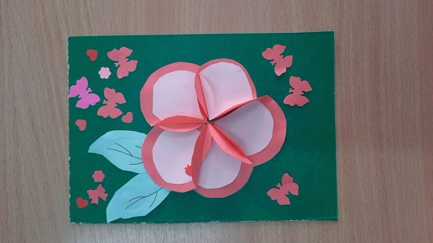 Всероссийский творческий конкурс «Мама – первое слово...»  - детский рисунок, поделка, творческая работа, категория школьники, 1 класс, дистанционный конкурс, школьный конкурс