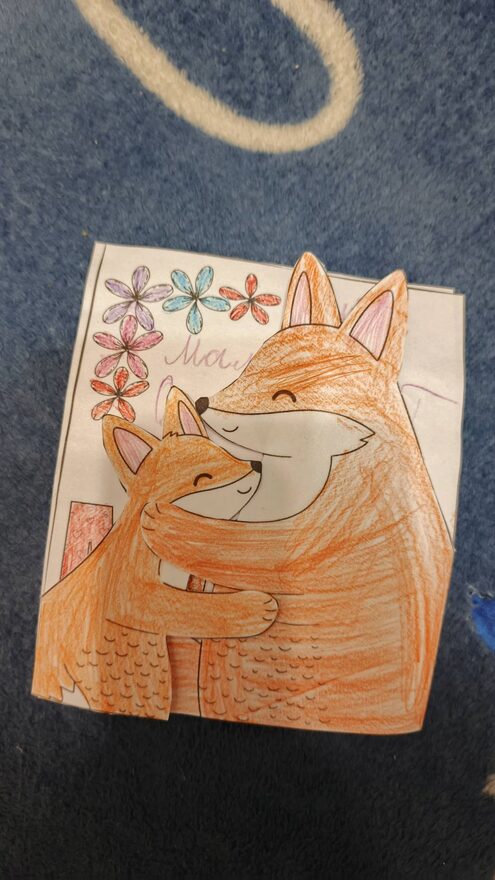 Всероссийский творческий конкурс «Мама – первое слово...»  - детский рисунок, поделка, творческая работа, категория школьники, 2 класс, дистанционный конкурс, школьный конкурс