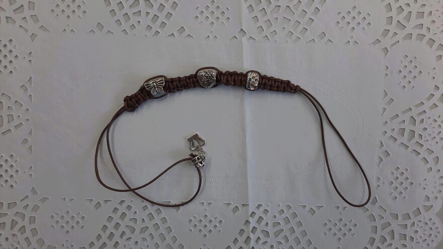 Всероссийский творческий конкурс «Мама – первое слово...»  - детский рисунок, поделка, творческая работа, категория школьники, 5 класс, дистанционный конкурс, школьный конкурс