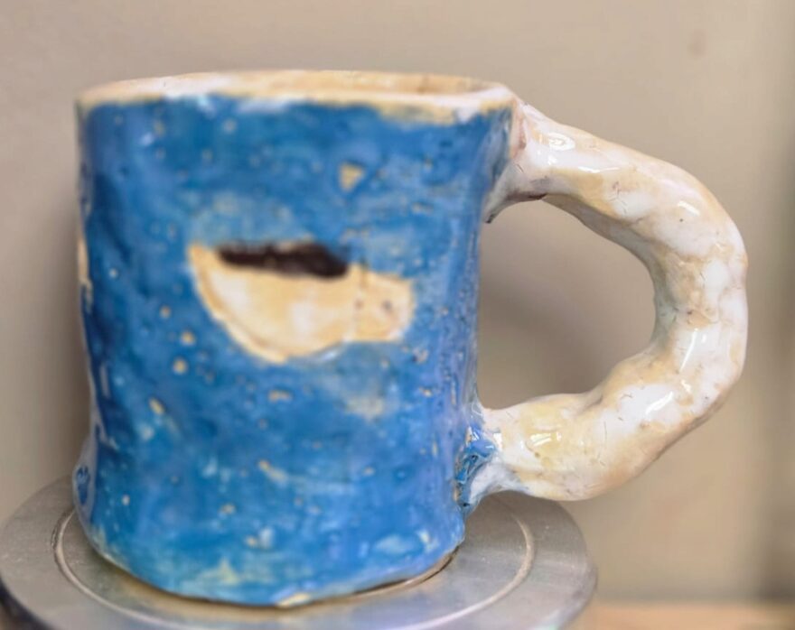 Всероссийский творческий конкурс «Мама – первое слово...»  - детский рисунок, поделка, творческая работа, категория школьники, 3 класс, дистанционный конкурс, школьный конкурс