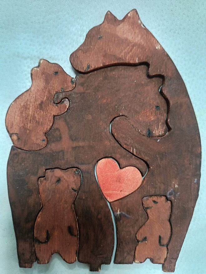 Всероссийский творческий конкурс «Мама – первое слово...»  - детский рисунок, поделка, творческая работа, категория школьники, 4 класс, дистанционный конкурс, школьный конкурс