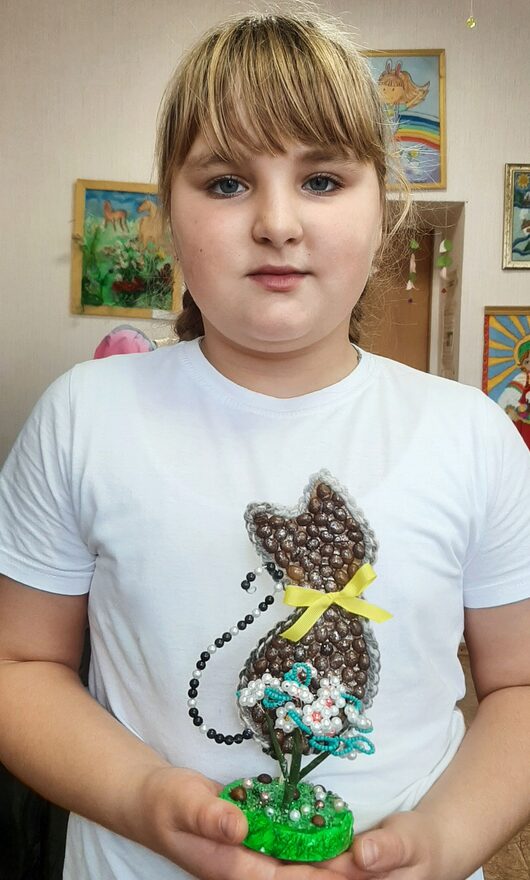 Всероссийский творческий конкурс «Мама – первое слово...»  - детский рисунок, поделка, творческая работа, категория школьники, 3 класс, дистанционный конкурс, школьный конкурс