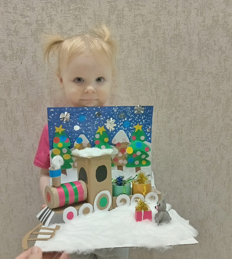 Всероссийский творческий конкурс «Пока часы двенадцать бьют...»  - детский рисунок, поделка, творческая работа, категория дошкольники, детский сад, дистанционный конкурс, школьный конкурс