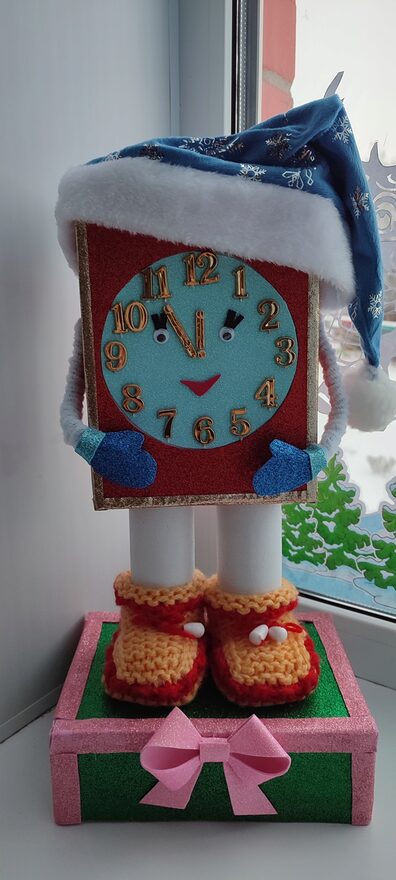 Всероссийский творческий конкурс «Пока часы двенадцать бьют...»  - детский рисунок, поделка, творческая работа, категория дошкольники, детский сад, дистанционный конкурс, школьный конкурс