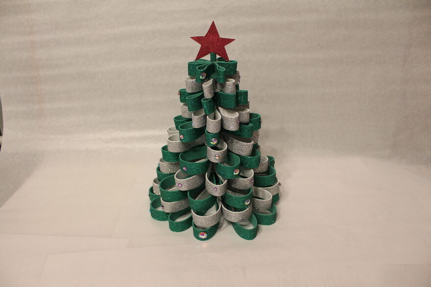 Всероссийский творческий конкурс «Пока часы двенадцать бьют...»  - детский рисунок, поделка, творческая работа, категория дошкольники, детский сад, дистанционный конкурс, школьный конкурс