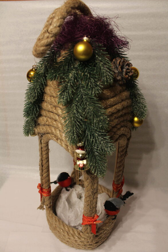 Всероссийский творческий конкурс «Пока часы двенадцать бьют...»  - детский рисунок, поделка, творческая работа, категория дошкольники, детский сад, дистанционный конкурс, школьный конкурс