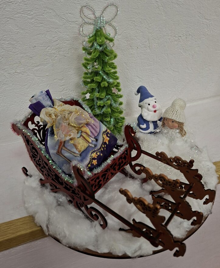 Всероссийский творческий конкурс «Пока часы двенадцать бьют...»  - детский рисунок, поделка, творческая работа, категория дошкольники, детский сад, дистанционный конкурс, школьный конкурс