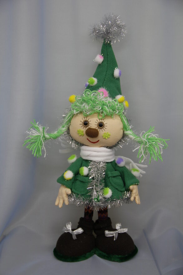 Всероссийский творческий конкурс «Пока часы двенадцать бьют...»  - детский рисунок, поделка, творческая работа, категория школьники, 6 класс, дистанционный конкурс, школьный конкурс