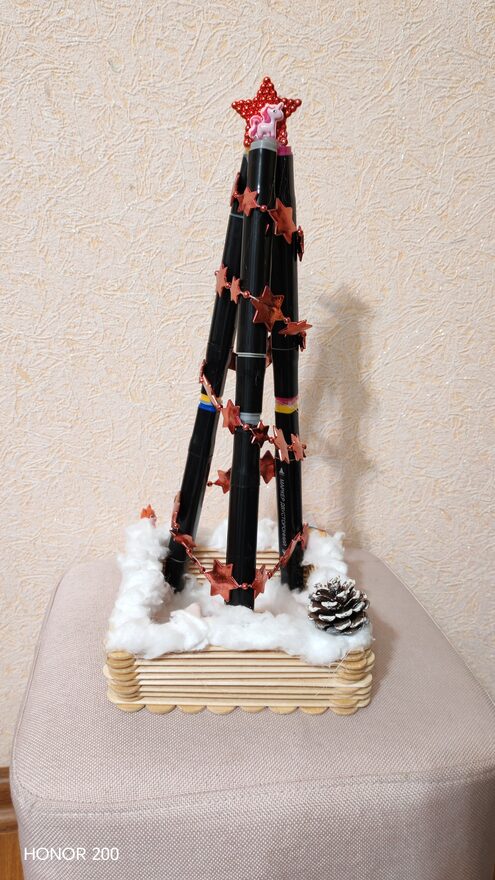 Всероссийский творческий конкурс «Мастерская Деда Мороза»  - детский рисунок, поделка, творческая работа, категория школьники, 2 класс, дистанционный конкурс, школьный конкурс