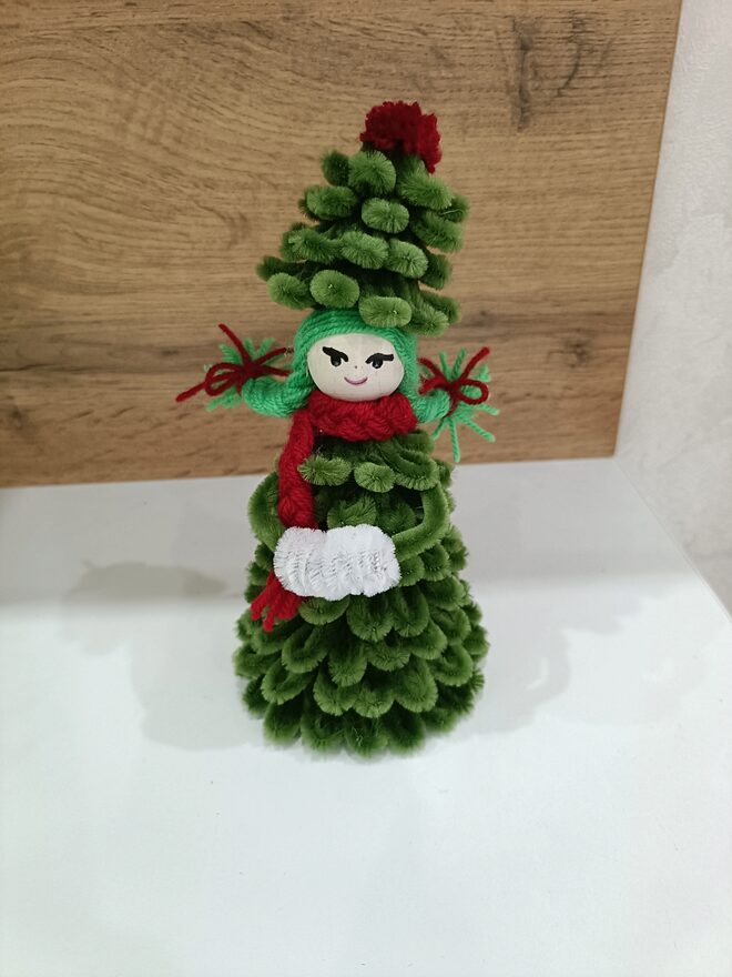 Всероссийский творческий конкурс «Мастерская Деда Мороза»  - детский рисунок, поделка, творческая работа, категория школьники, 2 класс, дистанционный конкурс, школьный конкурс