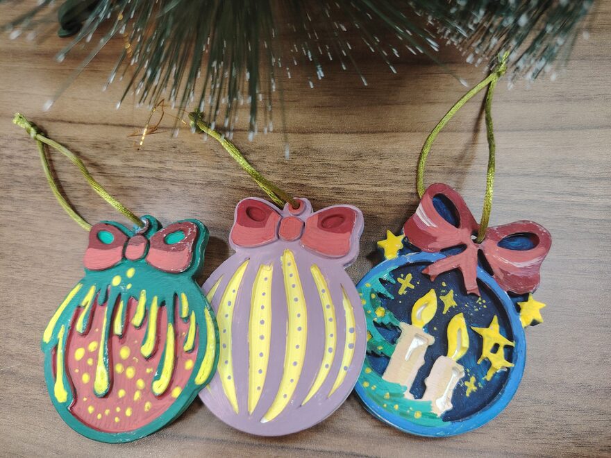 Всероссийский творческий конкурс «Мастерская Деда Мороза»  - детский рисунок, поделка, творческая работа, категория школьники, 8 класс, дистанционный конкурс, школьный конкурс