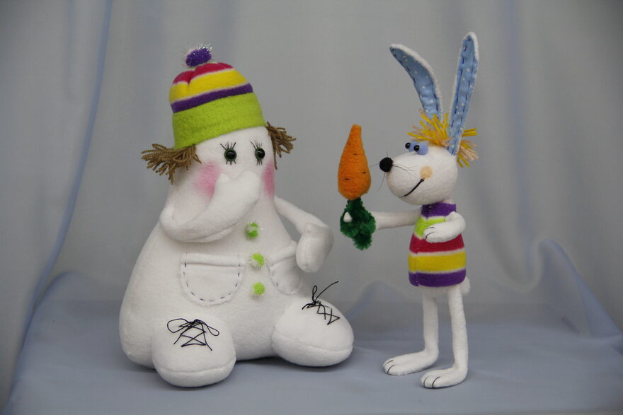 Всероссийский творческий конкурс «Фестиваль снеговиков»  - детский рисунок, поделка, творческая работа, категория школьники, 3 класс, дистанционный конкурс, школьный конкурс