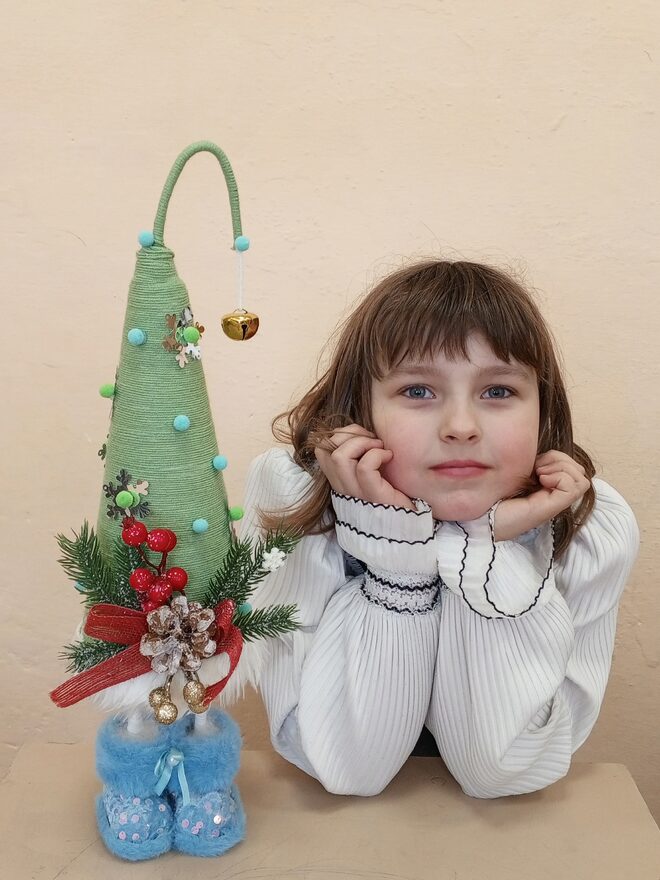 Всероссийский творческий конкурс «Зимушка-зима»  - детский рисунок, поделка, творческая работа, категория школьники, 1 класс, дистанционный конкурс, школьный конкурс