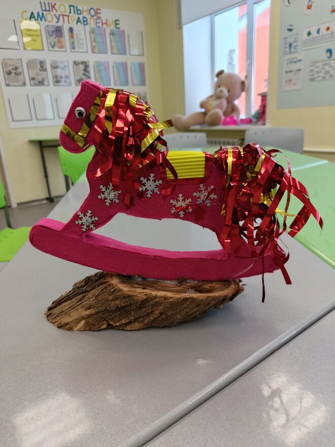 Всероссийский творческий конкурс «Зимушка-зима»  - детский рисунок, поделка, творческая работа, категория школьники, 11 класс, дистанционный конкурс, школьный конкурс