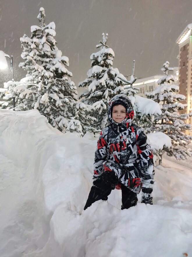 Всероссийский творческий конкурс «Зимушка-зима»  - детский рисунок, поделка, творческая работа, категория школьники, 4 класс, дистанционный конкурс, школьный конкурс
