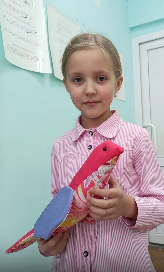 Всероссийский творческий конкурс «Первая песенка весны»  - детский рисунок, поделка, творческая работа, категория школьники, 5 класс, дистанционный конкурс, школьный конкурс