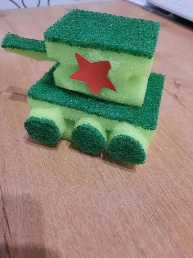 Всероссийский творческий конкурс «Защитникам Отечества посвящается...»  - детский рисунок, поделка, творческая работа, категория дошкольники, детский сад, дистанционный конкурс, школьный конкурс