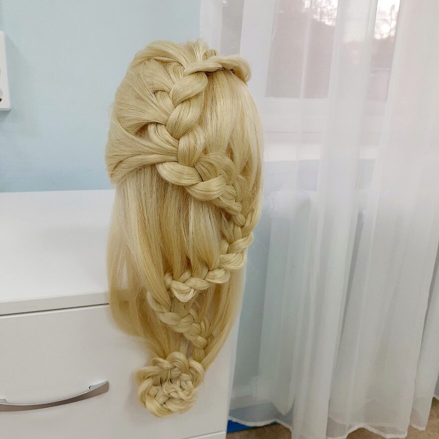 Всероссийский творческий конкурс «8 Марта - праздник весны, цветов и любви»  - детский рисунок, поделка, творческая работа, категория школьники, 4 класс, дистанционный конкурс, школьный конкурс