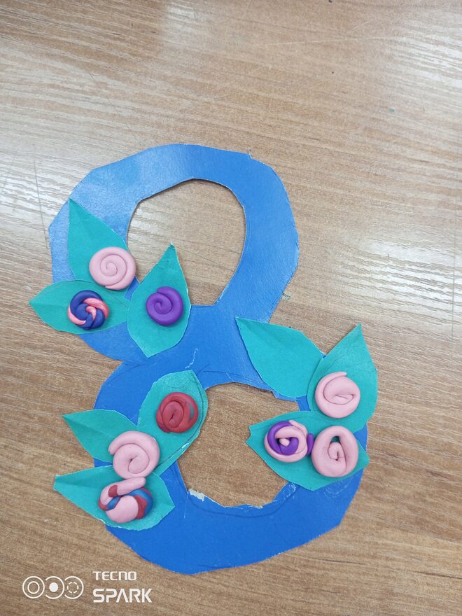 Всероссийский творческий конкурс «8 Марта - праздник весны, цветов и любви»  - детский рисунок, поделка, творческая работа, категория школьники, 1 класс, дистанционный конкурс, школьный конкурс