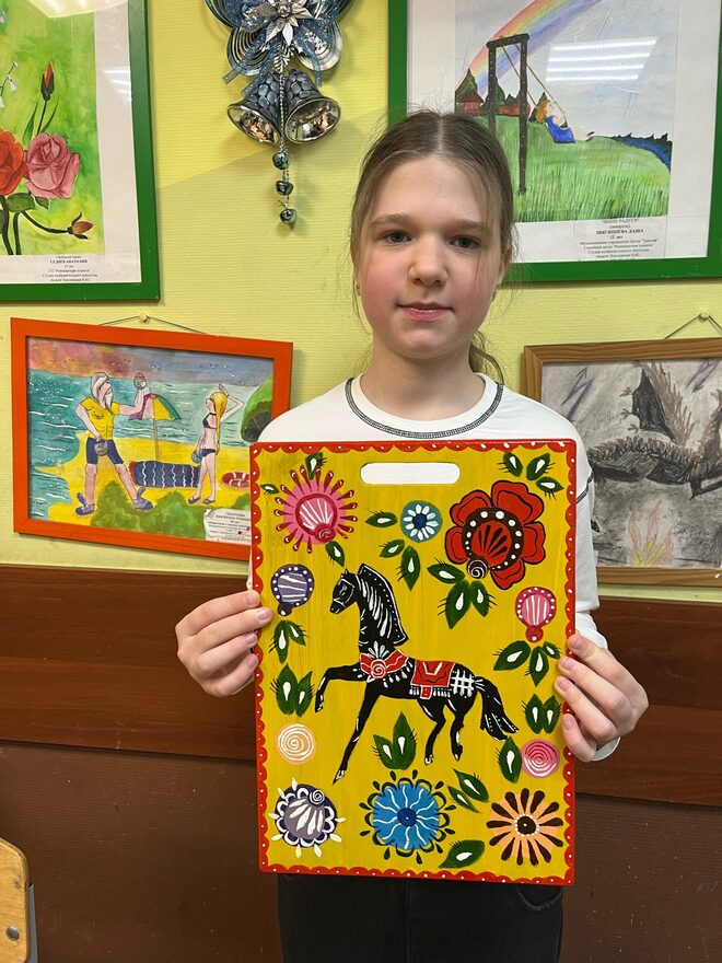 Всероссийский творческий конкурс «8 Марта - праздник весны, цветов и любви»  - детский рисунок, поделка, творческая работа, категория школьники, 5 класс, дистанционный конкурс, школьный конкурс