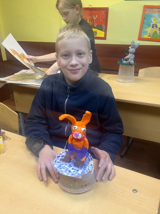 Всероссийский творческий конкурс «В мире животных»  - детский рисунок, поделка, творческая работа, категория школьники, 3 класс, дистанционный конкурс, школьный конкурс