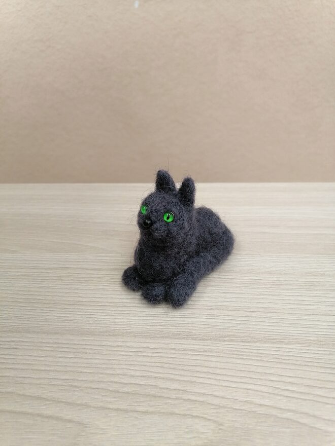 Всероссийский творческий конкурс «В мире животных»  - детский рисунок, поделка, творческая работа, категория школьники, 4 класс, дистанционный конкурс, школьный конкурс