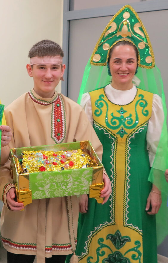 Всероссийский творческий конкурс «Любимые сказки и мультфильмы»  - детский рисунок, поделка, творческая работа, категория школьники, 9 класс, дистанционный конкурс, школьный конкурс