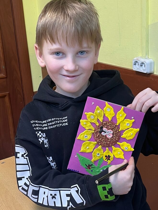 Всероссийский творческий конкурс «Красавица весна»  - детский рисунок, поделка, творческая работа, категория школьники, 3 класс, дистанционный конкурс, школьный конкурс