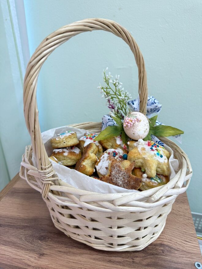 Всероссийский творческий конкурс «Пасхальные традиции»  - детский рисунок, поделка, творческая работа, категория школьники, 3 класс, дистанционный конкурс, школьный конкурс