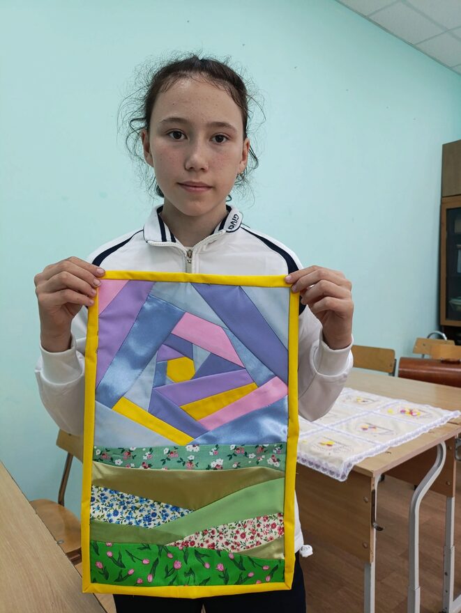 Всероссийский творческий конкурс «Я рисую это лето!»  - детский рисунок, поделка, творческая работа, категория школьники, 6 класс, дистанционный конкурс, школьный конкурс