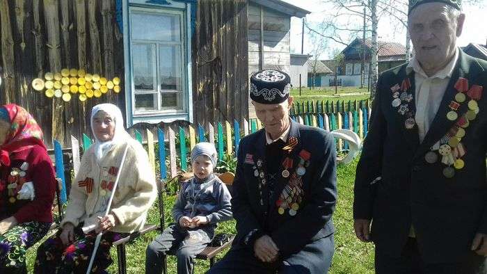 Всероссийский творческий конкурс «День великой Победы»  - детский рисунок, поделка, творческая работа, категория школьники, 8 класс, дистанционный конкурс, школьный конкурс