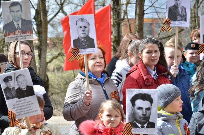 Всероссийский творческий конкурс «День великой Победы»  - детский рисунок, поделка, творческая работа, категория школьники, 10 класс, дистанционный конкурс, школьный конкурс