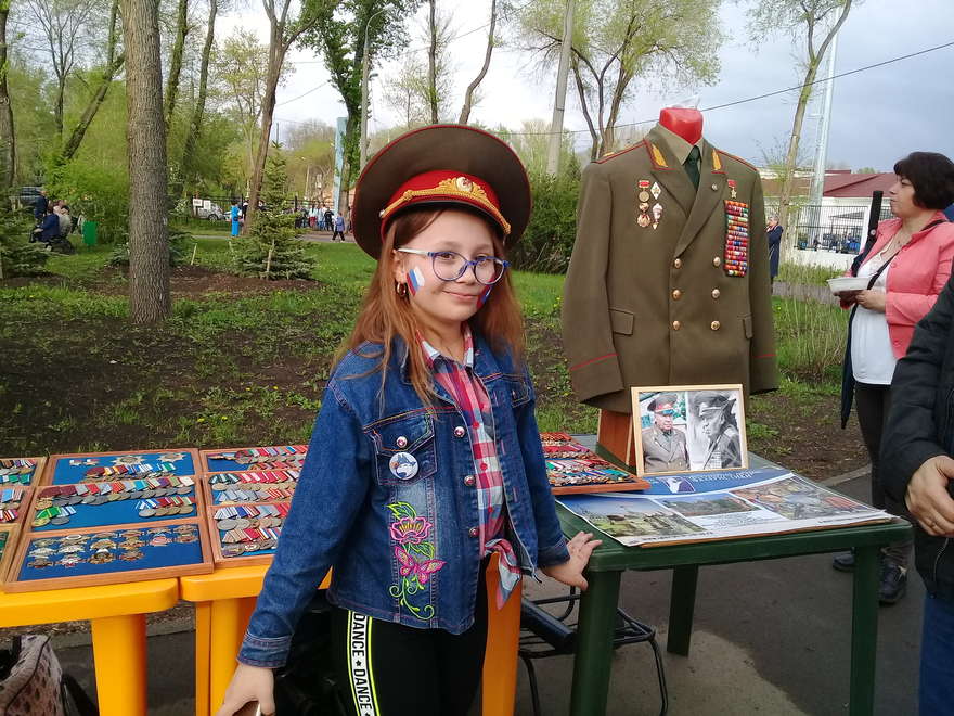 Международный творческий конкурс «День Великой Победы»  - детский рисунок, поделка, творческая работа, категория школьники, 3 класс, дистанционный конкурс, школьный конкурс