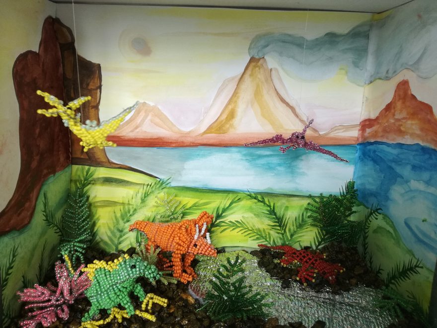Международный творческий конкурс «Прогулки с динозаврами»  - детский рисунок, поделка, творческая работа, категория школьники, 6 класс, дистанционный конкурс, школьный конкурс